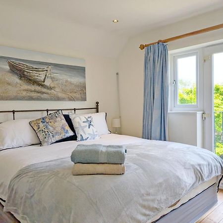 Blacksmiths Cottage, Bosham Exterior photo